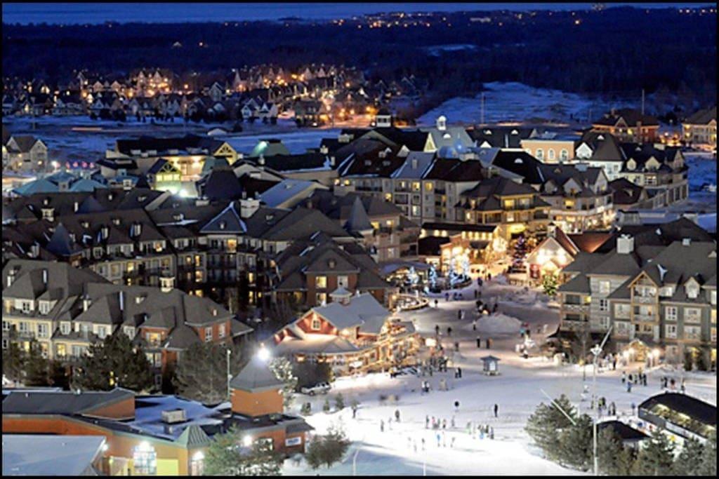 Blue Mountain Suites Blue Mountains Bagian luar foto