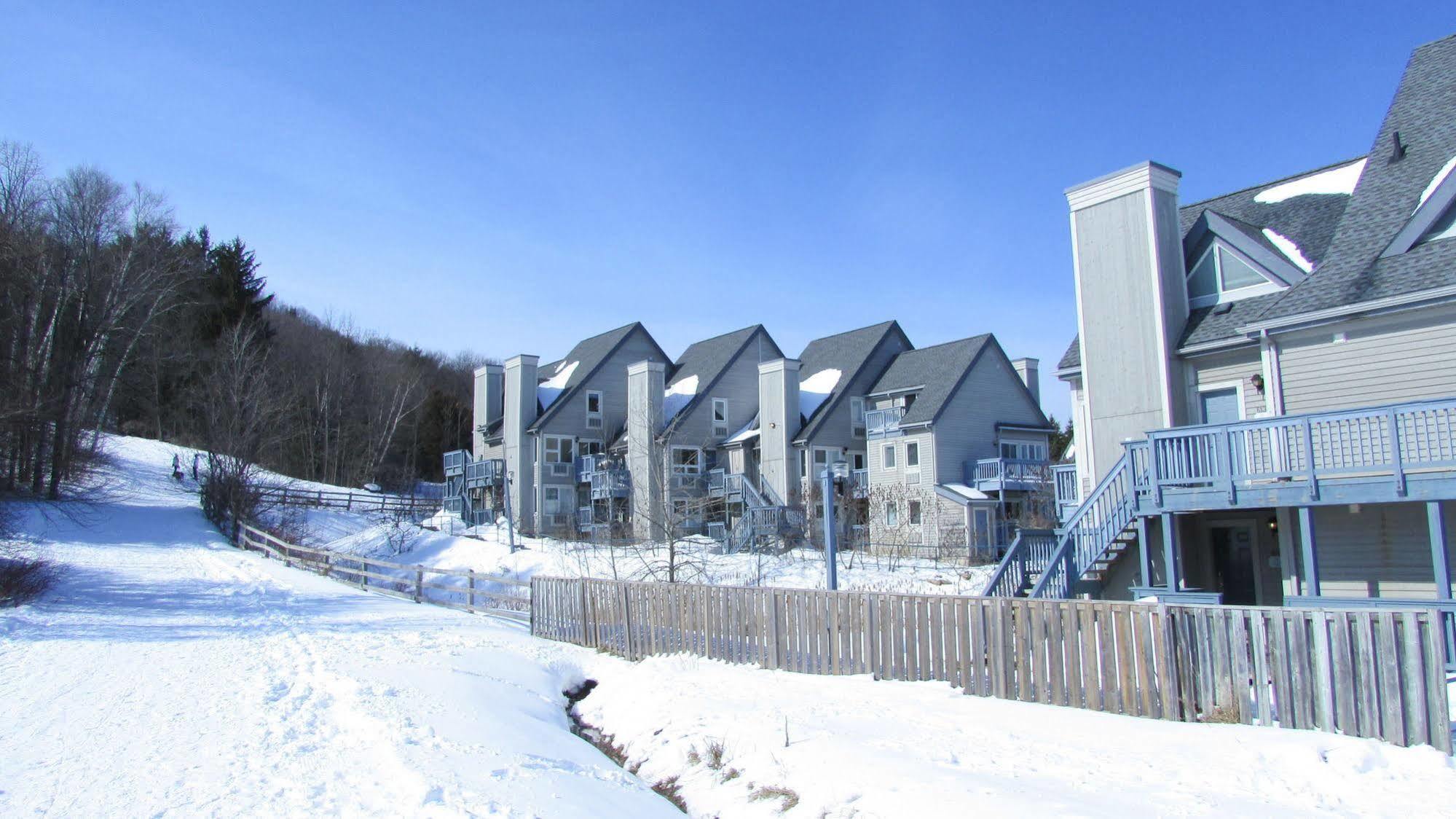 Blue Mountain Suites Blue Mountains Bagian luar foto